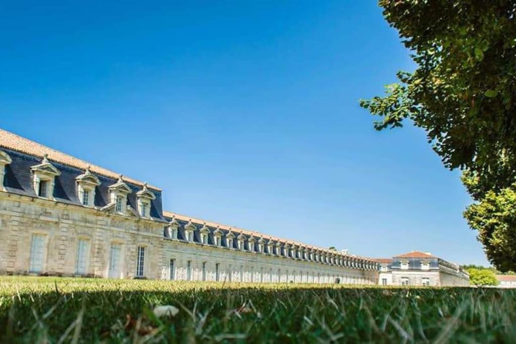 Gite Des Huskys Villa Tonnay-Charente Kültér fotó
